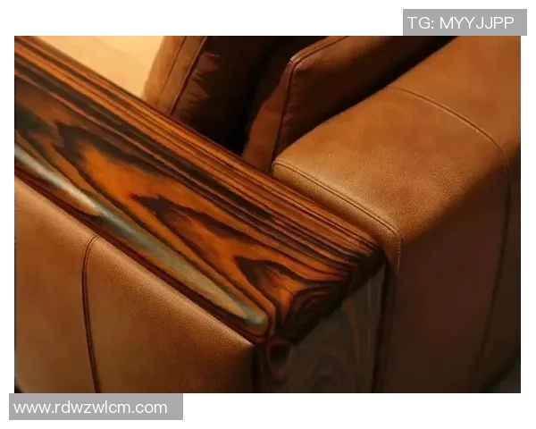 新房装饰必备足球球星摆件点亮家居空间提升运动氛围