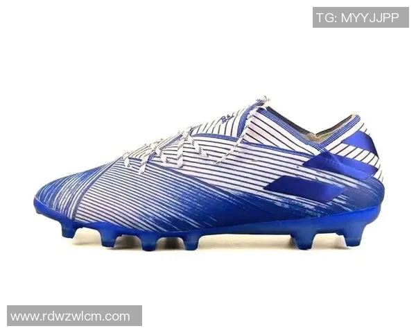 球星与足球鞋的完美结合解析 这些球员如何选择与定制他们的战靴