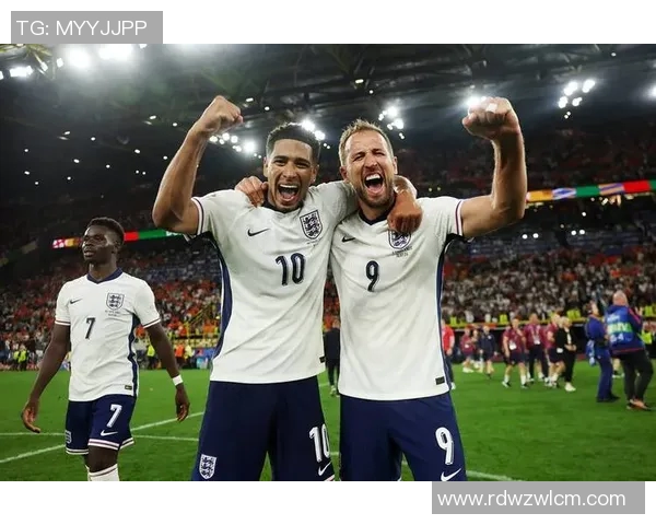 皇马历史六大足球巨星盘点与成就回顾